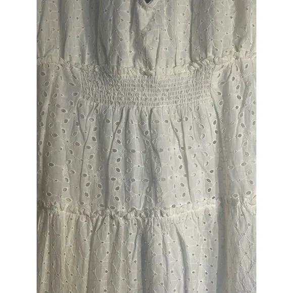 Anthropologie Tiered Eyelet Maxi Dress NWT Size Medium RARE Dress - Picture 9 of 16